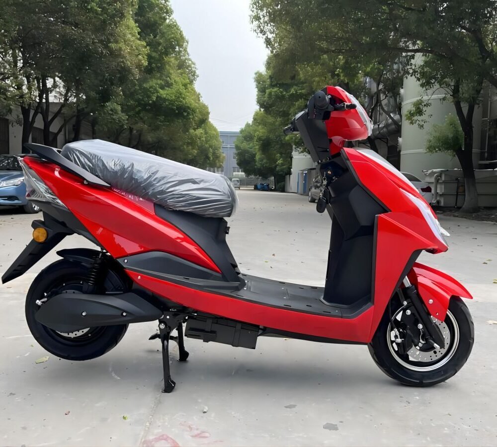 motorcycle scooter B3 with EEC