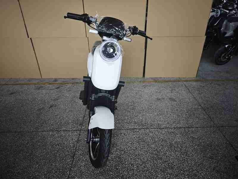 Top 4 Electric Motorcycles 2 wheel