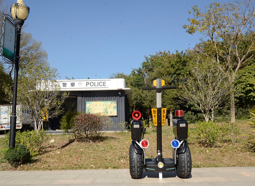 self balancing 2 wheel electric stand up scooter